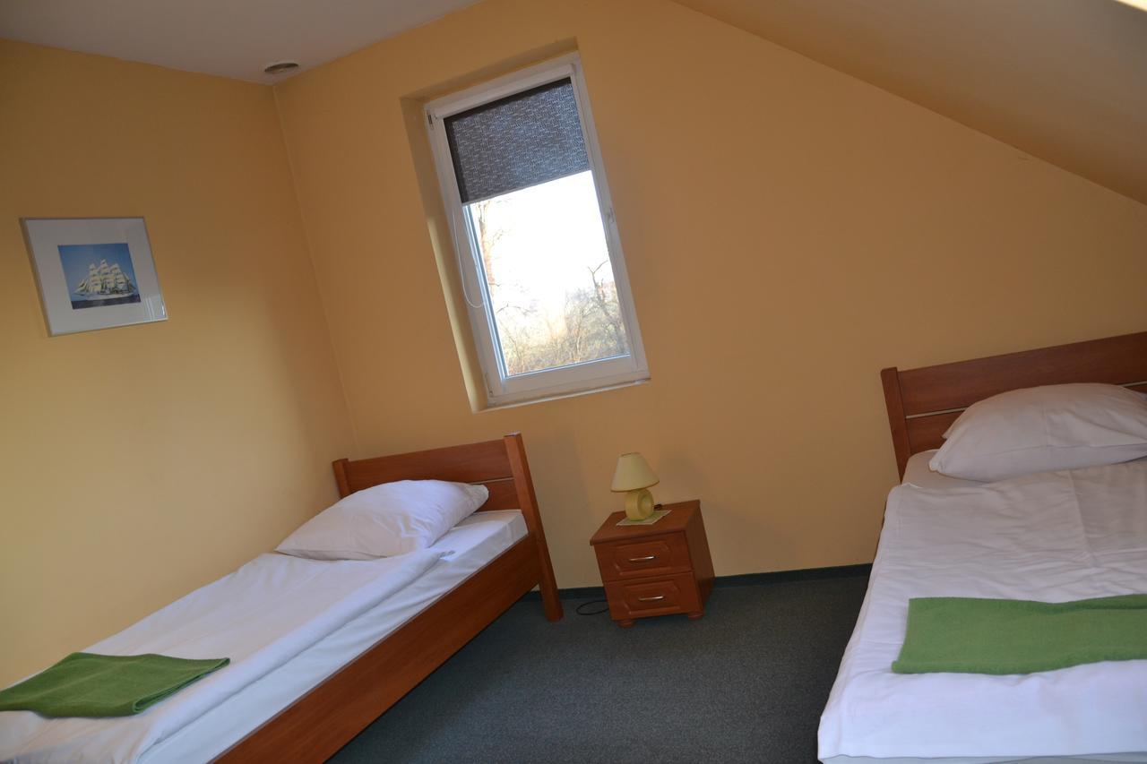Legnickie Pole Hotelik Orlik חדר תמונה